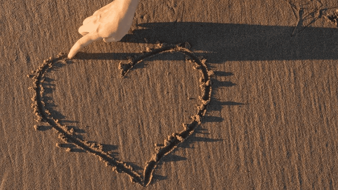 Buchen Sie einen Termin für eine Selbstliebe Behandlung bei mir in der Praxis für ganzheitliche Lebensberatung in Erfurt.